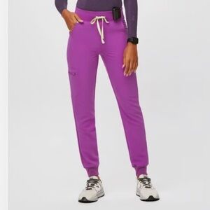 NWT Limited Edition Figs HW Zamora Jogger with Yoga Waistband in Purple Jolt.